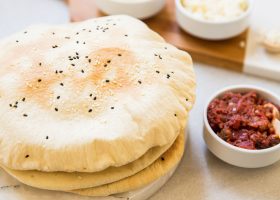 طريقة عمل خبز اللافاش التركي