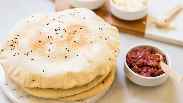 طريقة عمل خبز اللافاش التركي