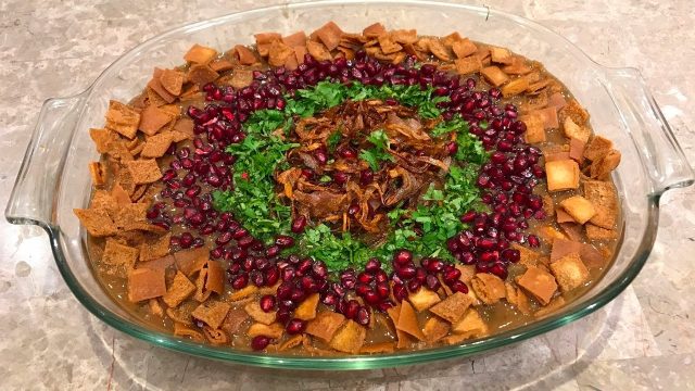 طريقة عمل حراق إصبعه بدبس الرمان