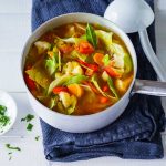طريقة عمل شوربة الخضار بالكارى