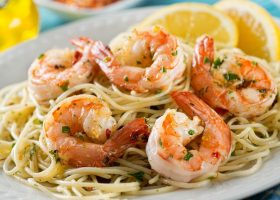 طريقة عمل مكرونة بالجمبري للرجيم