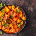 طريقة عمل صنية بطاطس بالفرن