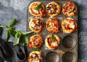 طريقة عمل مافن البيتزا