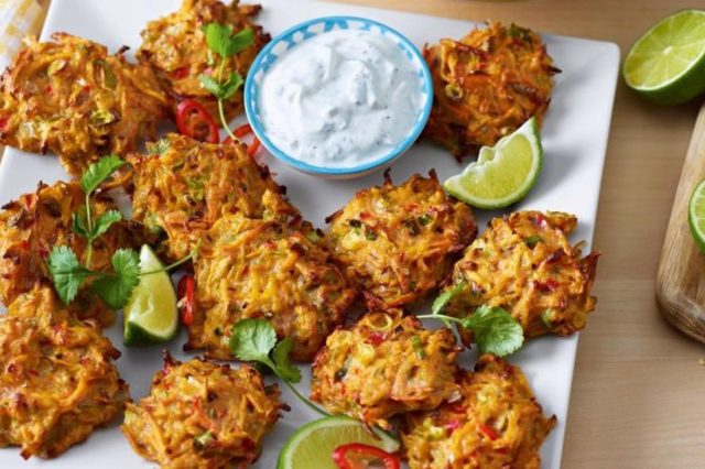 طريقة عمل الباكورة الهندية بالخضار