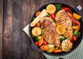 طريقة عمل ستيك الدجاج بالمقلاة