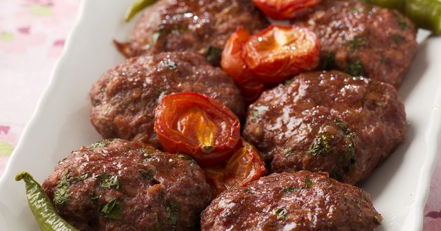طريقة عمل كفتة باللحم