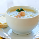 طريقة عمل شوربة الجمبري بالبطاطس