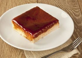 طريقة عمل حلى الزبادي بالكراميل