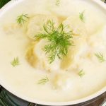 طريقة عمل شوربة قرنبيط بالثوم