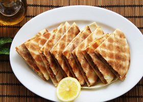 طريقة عمل عرايس اللحم والحمص