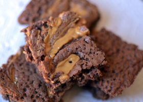 طريقة عمل براونيز الفول السوداني