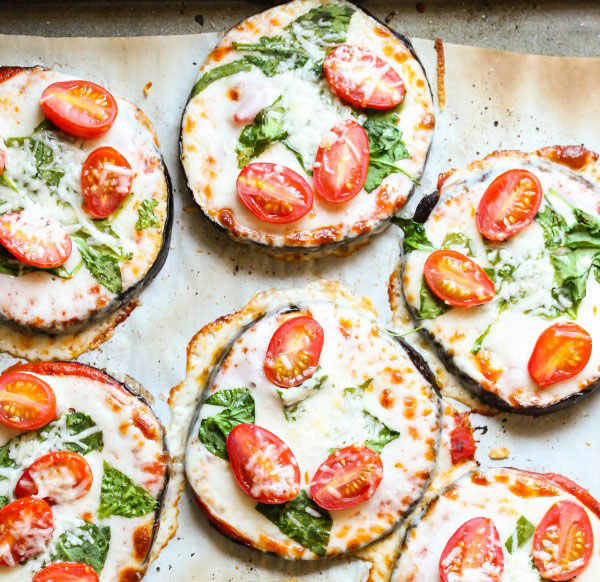 طريقة عمل بيتزا الباذنجان للريجيم