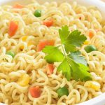 طريقة عمل اندومى بالخضار