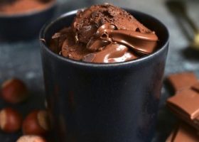 طريقة عمل بودينج الشوكولاتة الداكنة للرجيم