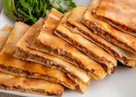 طريقة عمل عرايس بدبس الرمان