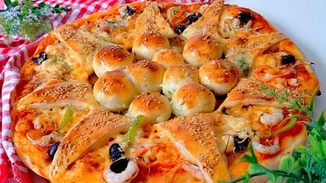 طريقة عمل خلية النحل بالبيتزا