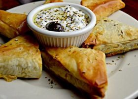 طريقة عمل خبز الرقاق بالبيض