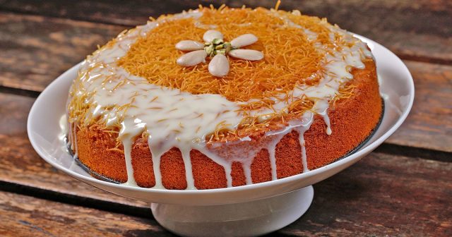 طريقة عمل كيكة الشعيرية الباكستانية بالكيري والحليب المحلى