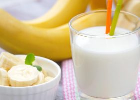 طريقة عمل سموثي الموزبحليب الصويا