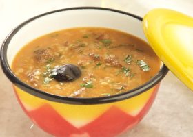 طريقة عمل شوربة الجريش بالدجاج