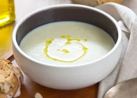 طريقة عمل شوربة كويكر بالحليب