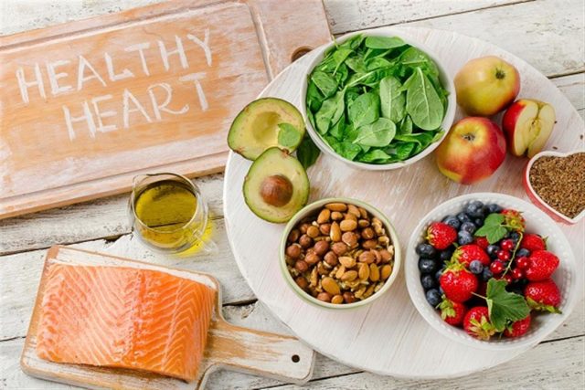 أطعمة تساعد على تعزيز صحة القلب