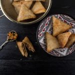 طريقة عمل سمبوسة بالباذنجان