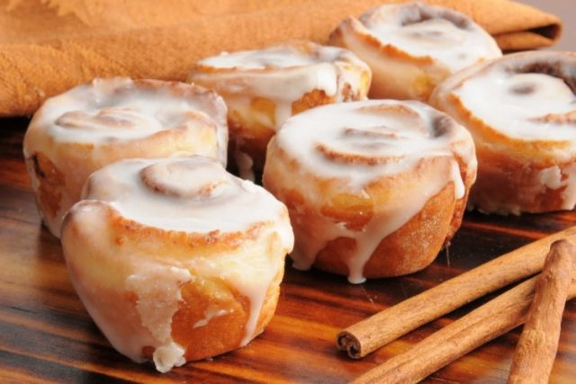 طريقة عمل سينامون رول بالبف باستري