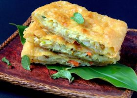 طريقة عمل المطبق بالبيض