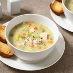طريقة عمل شوربة كويكر بالخضار والكريمة