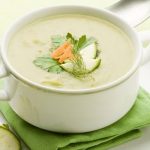 طريقة عمل شوربة الكوسا بالدجاج