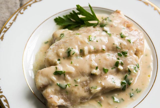 طريقة عمل سمك فيليه بالصوص