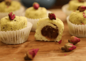 طريقة عمل غريبة محشية بالتمر