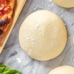 طريقة عمل عجينة البيتزا الدايت