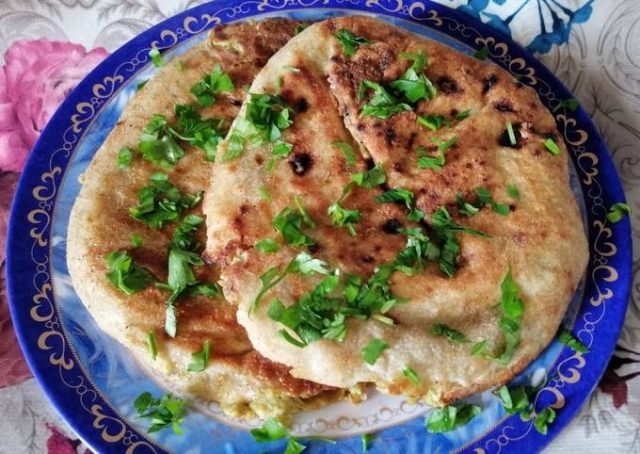 طريقة عمل حواوشي بالخضار