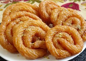 طريقة عمل المشبك بالزبادي