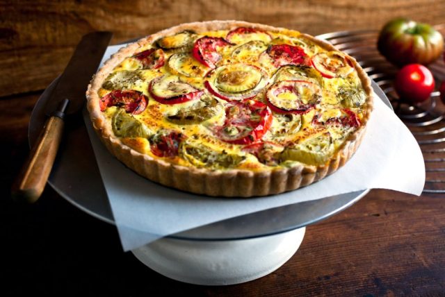 طريقة عمل فطيرة الخضار بالفرن