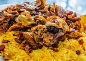 طريقة عمل أرز بالكاري واللحم والبطاطس