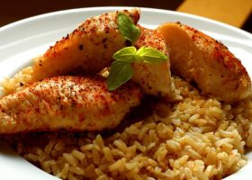 طريقة عمل دجاج محمر بالفرن بالكاجون للرجيم