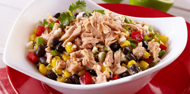 طريقة عمل التونة بالفلفل الحار والبصل