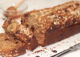 طريقة عمل كيكة الموز والشوفان