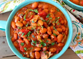 طريقة عمل فول بالصلصة والطماطم