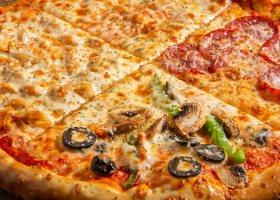 طريقة عمل بيتزا الفصول الأربعة