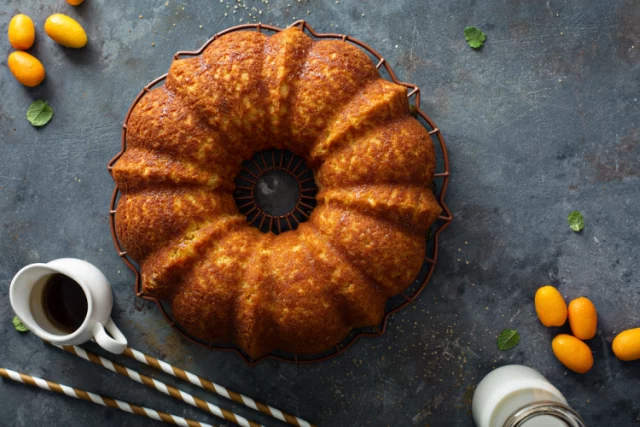 طريقة عمل كيكة البرتقال بالحليب