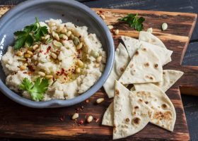 طريقة عمل متبل قرنبيط مشوي