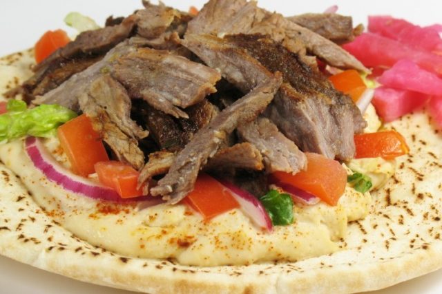 طريقة عمل فطيرة شاورما اللحم