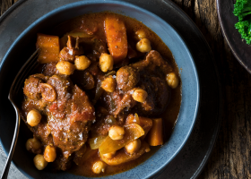 طريقة عمل طاجن لحمة بالحمص