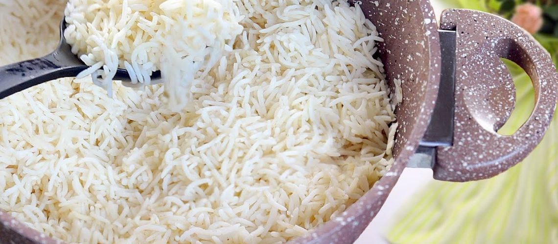 طريقة عمل الرز الأبيض النثري