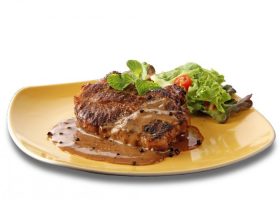 طريقة عمل ستيك اللحم بالمقلاة