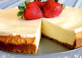 طريقة عمل تشيز كيك بالكيك المفتت